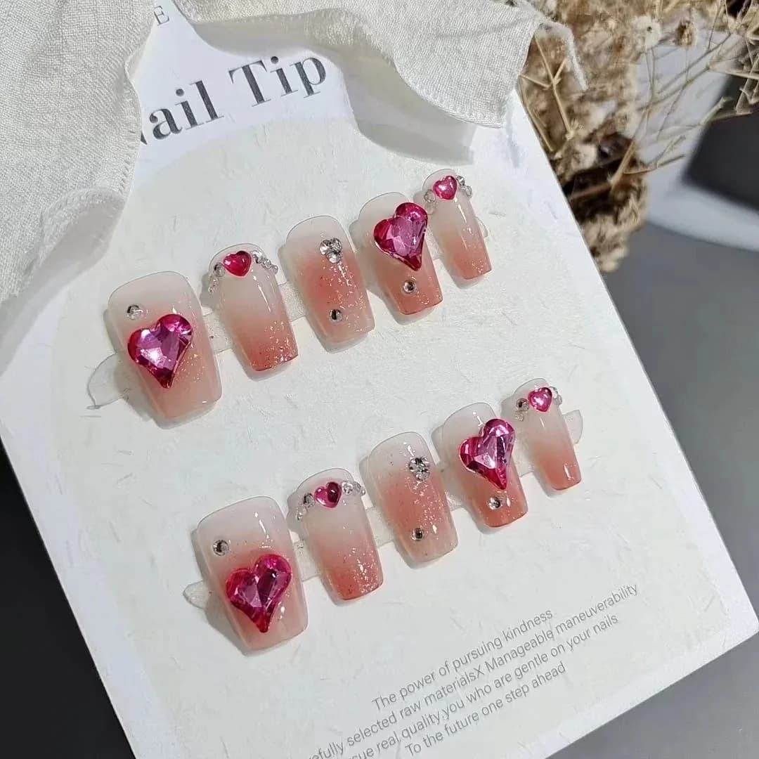 Rose Pink Press-On Nails with Heart Rhinestones, 30 Pieces