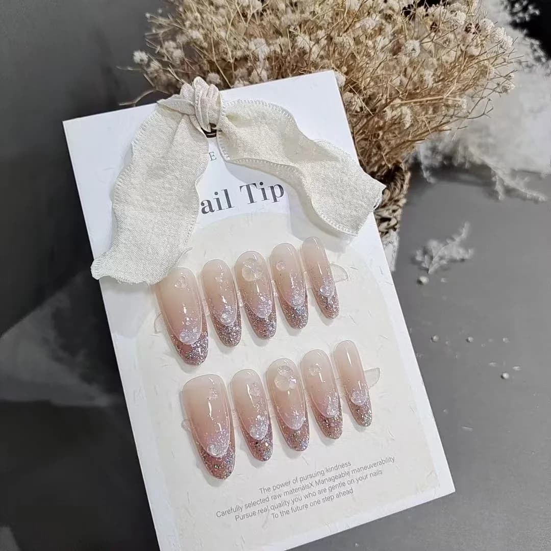 Glitter Halo Press-On Nails Long Oval Shape Reusable False Nails