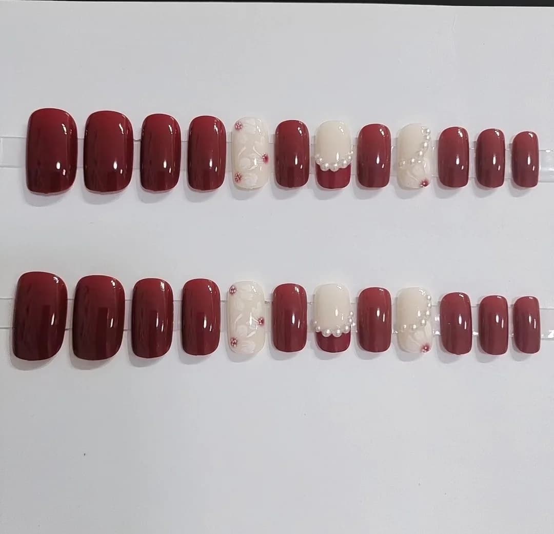 Red Lolita Medium Press-On Nails Sweet Style False Nails