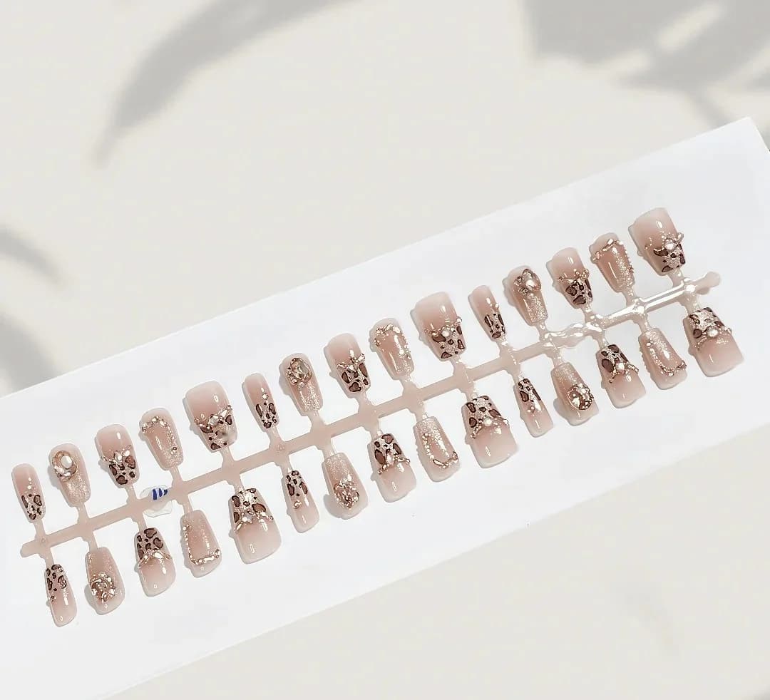 Leopard Print Press-On Nails with Rhinestones and Glitter