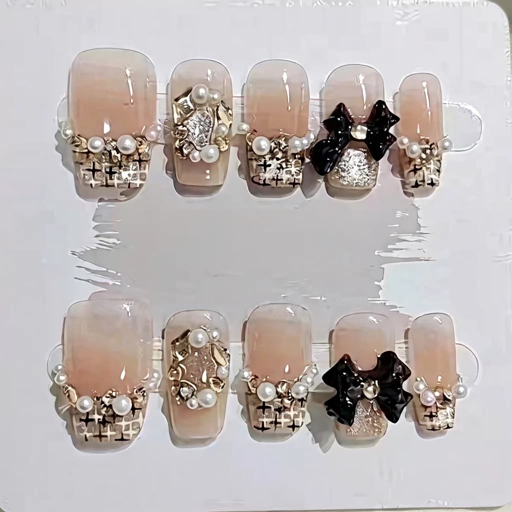 Press-On Nails Short Coffin Plaid Butterfly Rhinestone Pearl Design