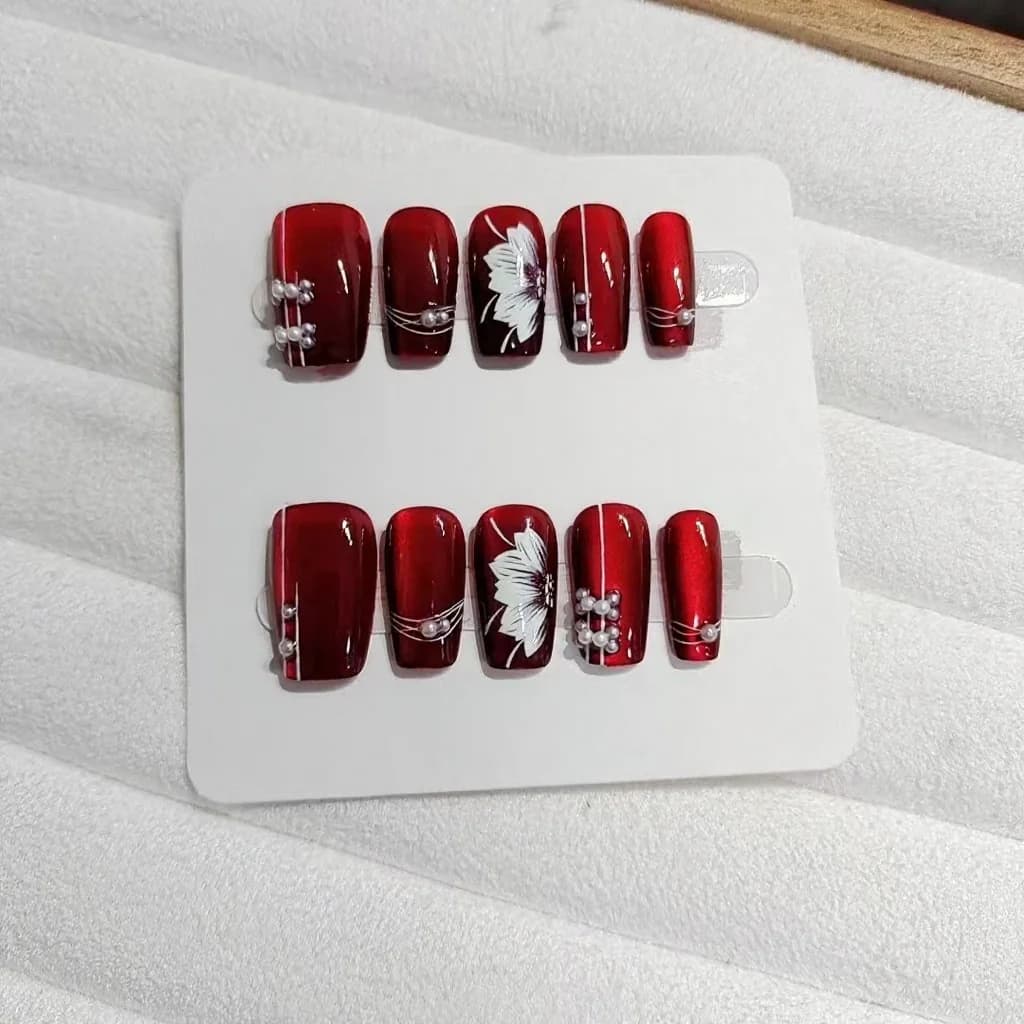 Red Floral Press-On Nails Medium Coffin Shape Glitter Finish 10 Pieces