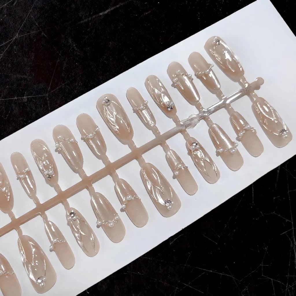 Press-On Nails Cat Eye Mermaid Design Long Oval Shape 30 Pieces