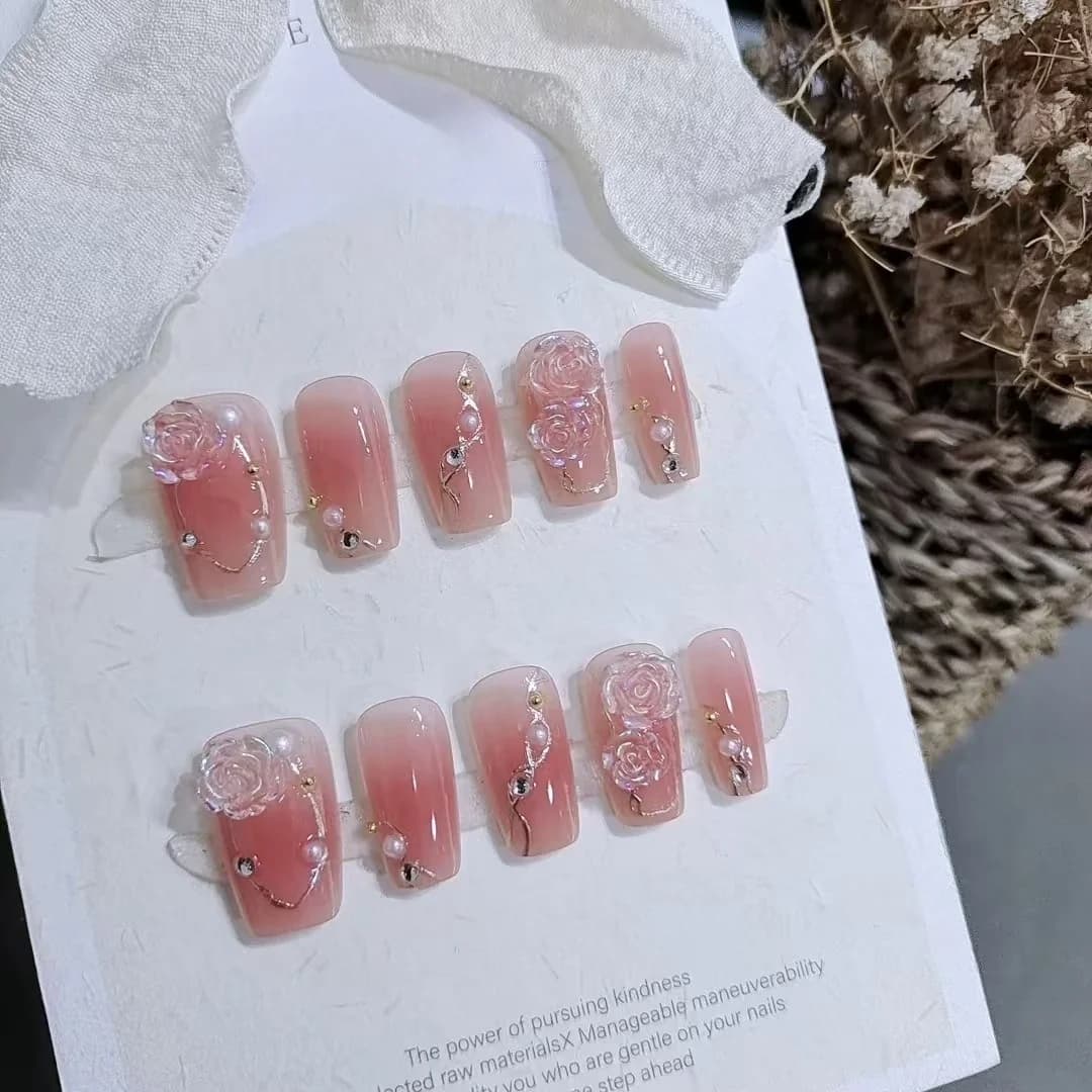 Gold Camellia Press On Nails Floral Design Sweet Style Manicure Set