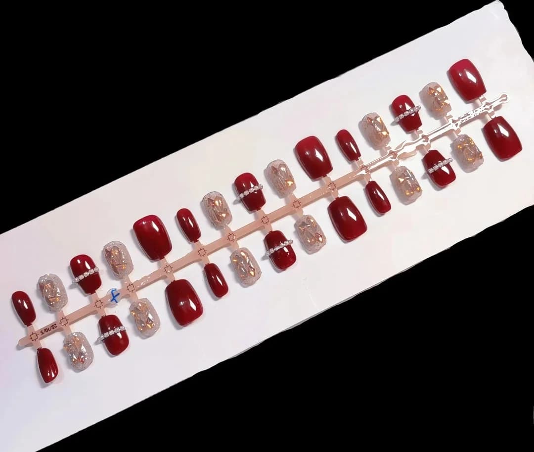 Red Press-On Nails with Chain and Aurora Rhinestones, Short Ballerina Shape