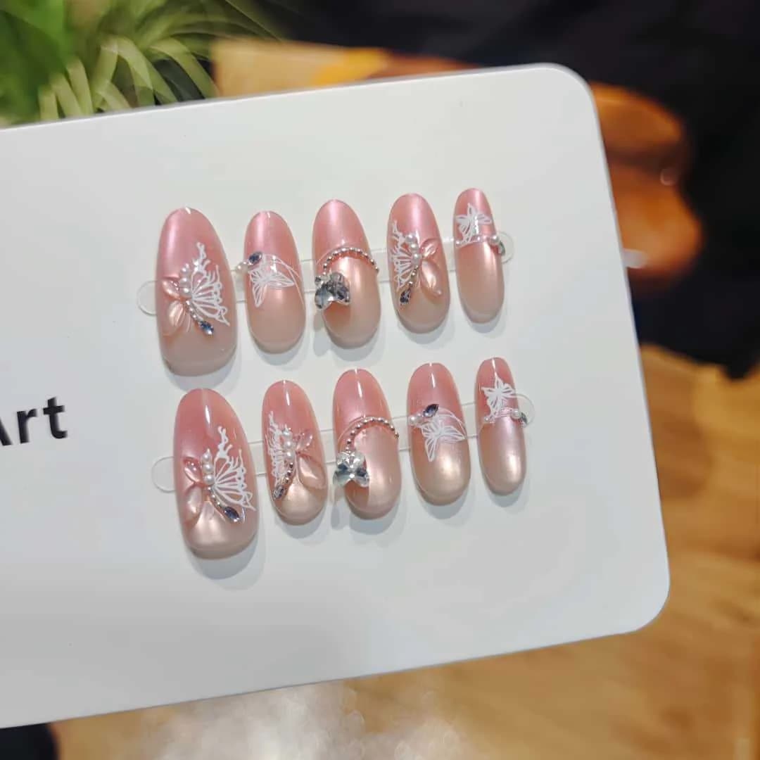 Sweet Berry Cat Eye Press On Nails with Bow and Rhinestones