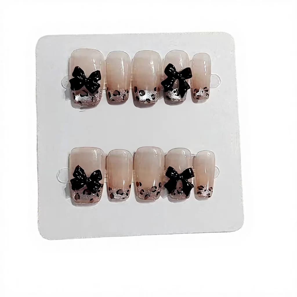Leopard Print Butterfly Press-On Nails Short Coffin Shape 10 Pieces