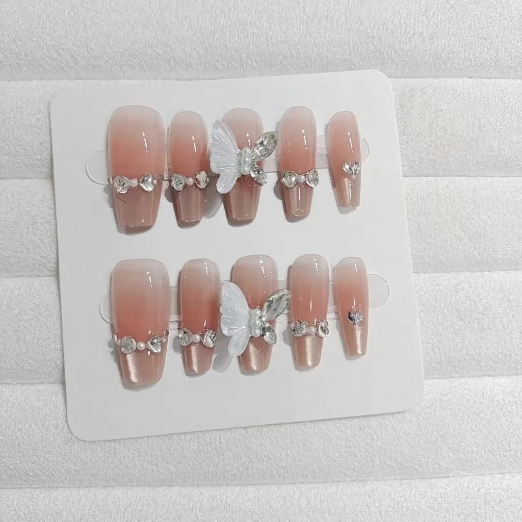 Angel Wing Cat Eye Press On Nails Butterfly Design 30 Pieces
