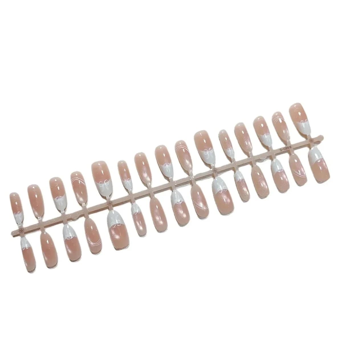Milky White Cat Eye Press On Nails Medium Oval Shape 30 Pieces