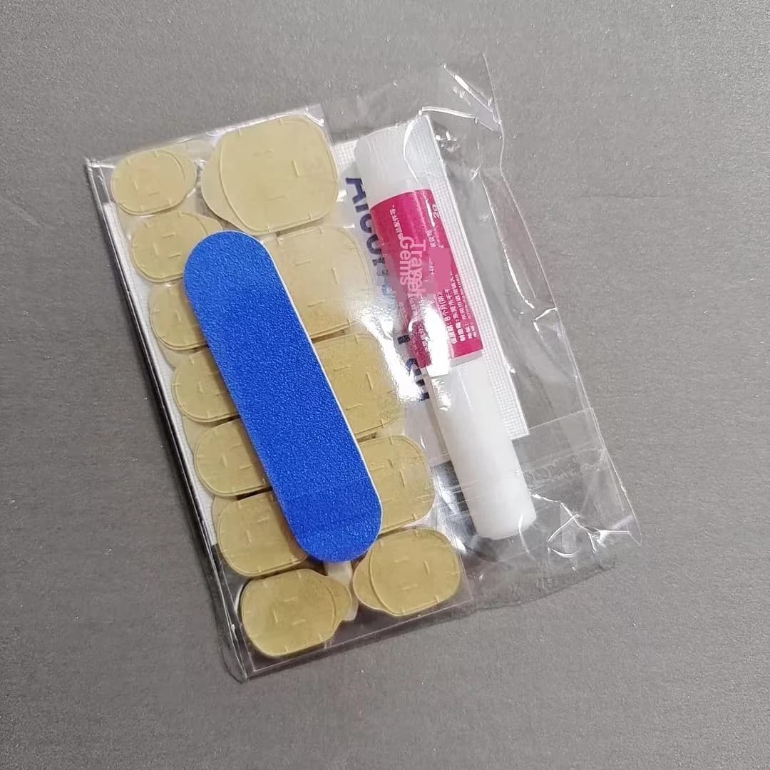Press-On Nail Tool Kit with Adhesive Tabs, File and Remover