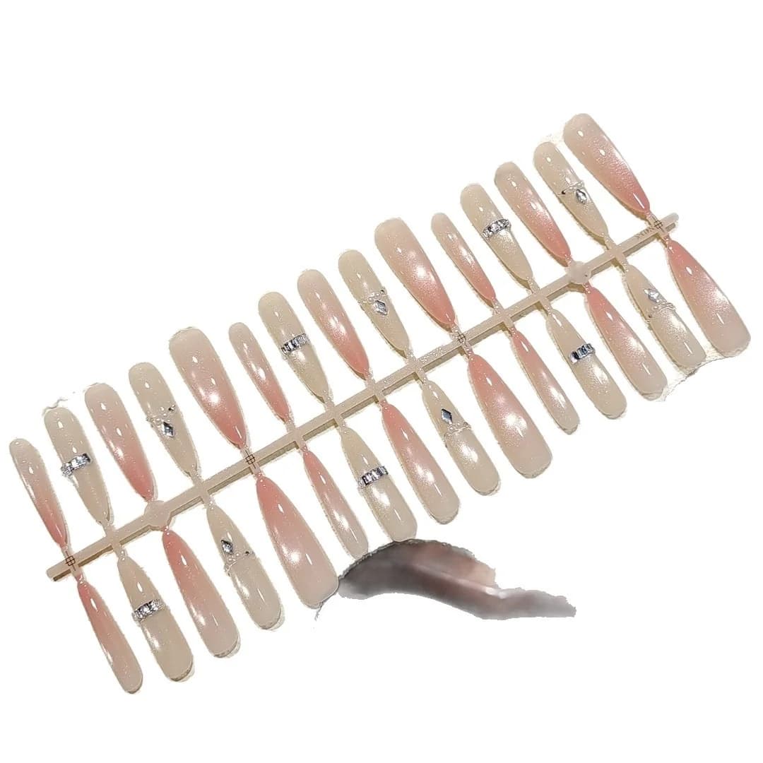 Pink Cat Eye Press On Nails Soft Glow Peach Stiletto Shape