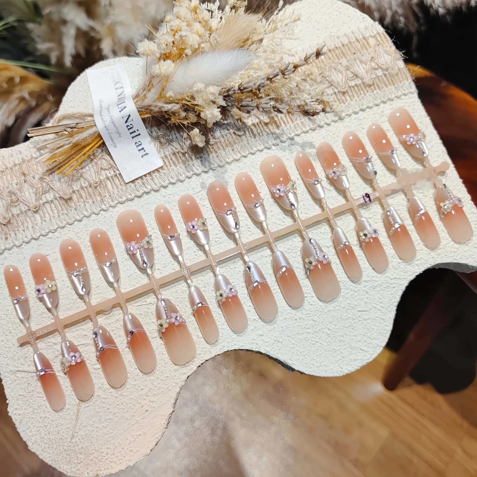 Floral Cat Eye Press-On Nails Long Stiletto Shape with Crystal Accents