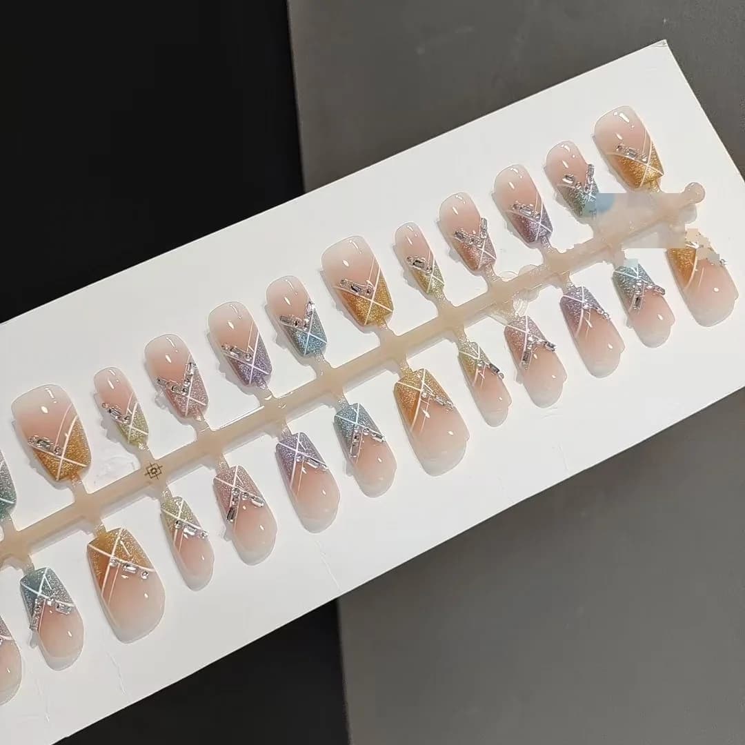 Candy Party Press-On Nails Short Square Rainbow Cat Eye Rhinestone