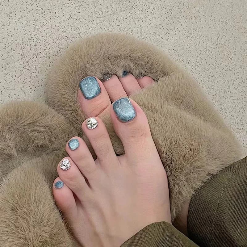 Light Blue Cat Eye Press-On Toenails Short Length Summer Style