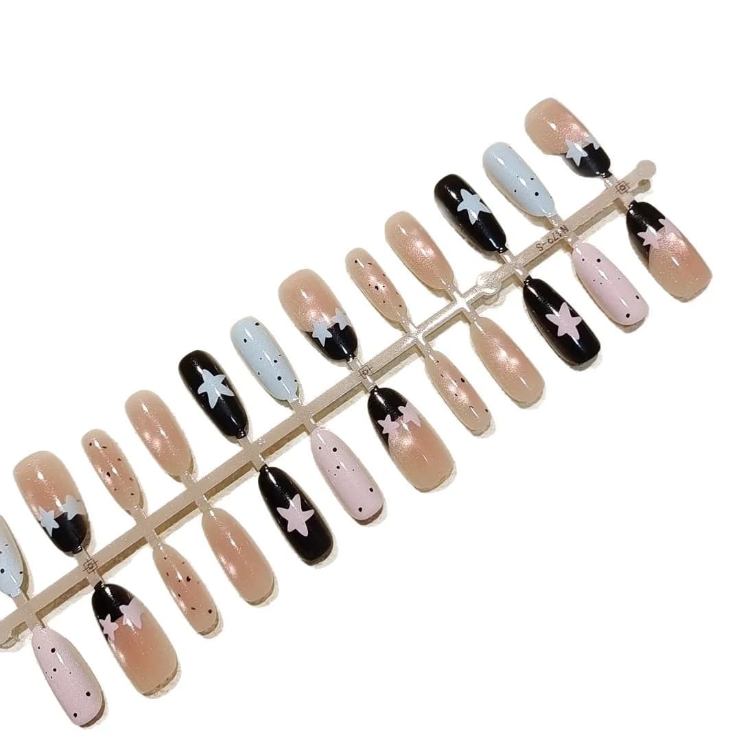 Cat Eye Star Press-On Nails with Polka Dots, Sweet Style Manicure