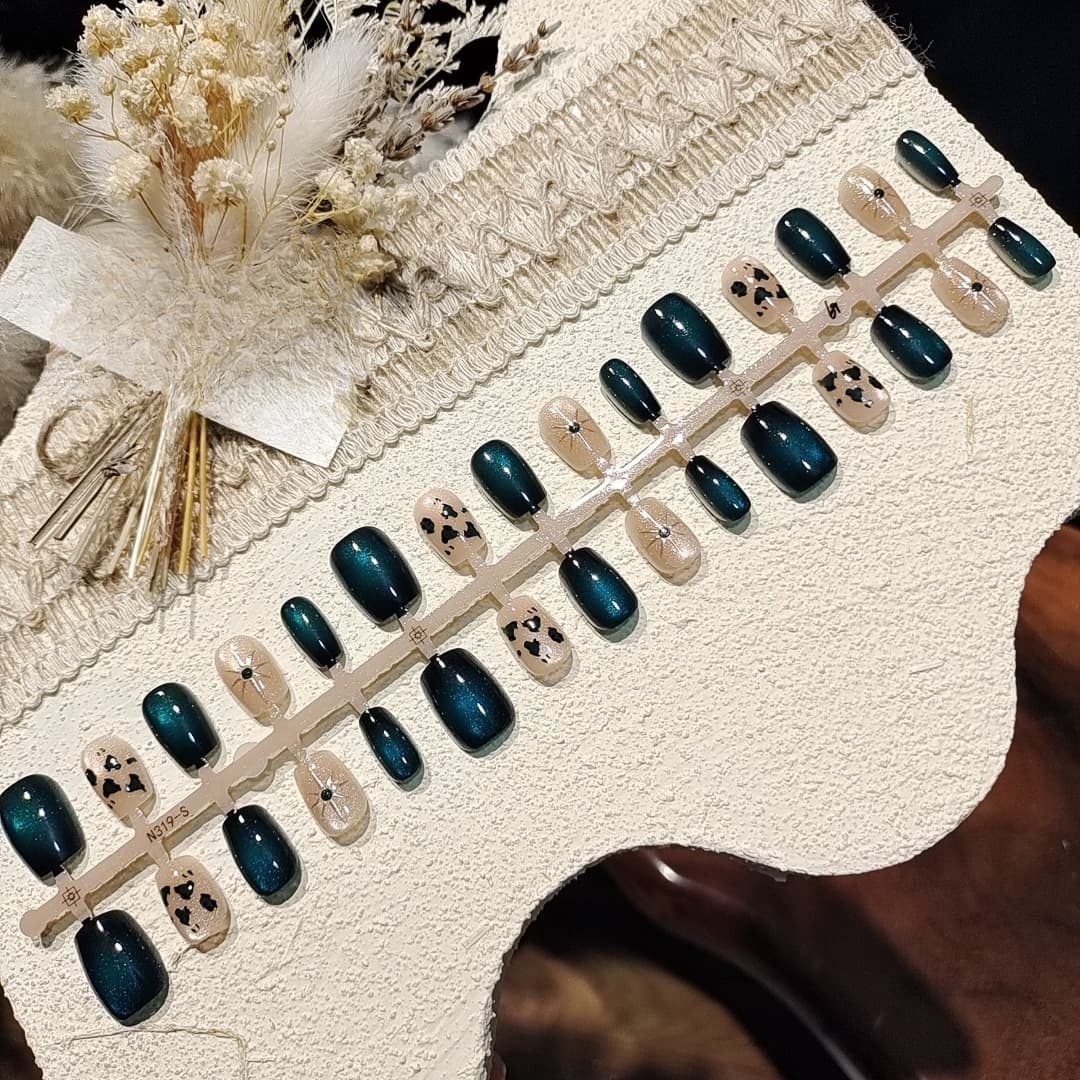 Dark Green Cat Eye Press On Nails Short Ballerina Shape