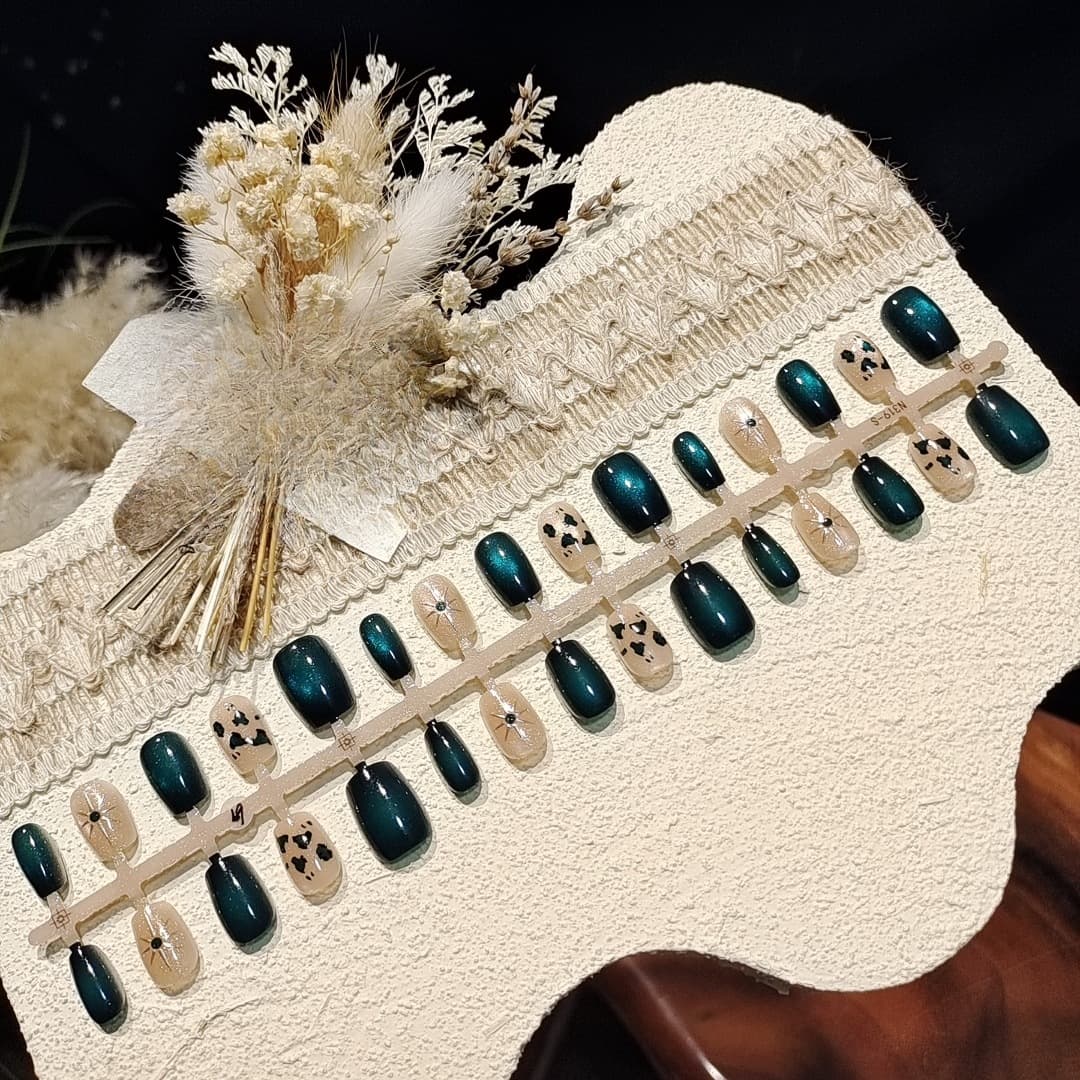 Dark Green Cat Eye Press On Nails Short Ballerina Shape